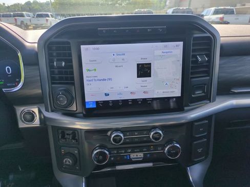 Used 2024 Ford F150 Lariat w/ Bed Utility Package AWD/4WD image 21