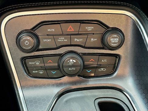 Used 2018 Dodge Challenger T/A image 15