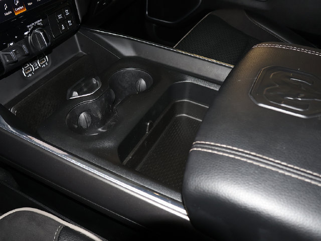 Used 2023 RAM 1500 Laramie AWD/4WD image 23