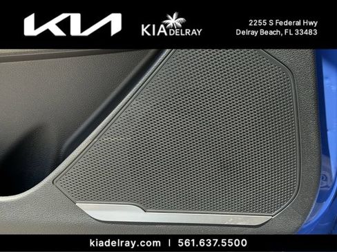 New 2026 Kia Sportage EX w/ EX Panorama Roof Package FWD image 17