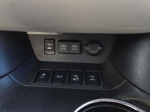 Used 2019 Toyota Highlander Plus image 22