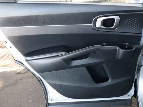 Used 2021 Kia Sorento S w/ Panoramic Sunroof Package FWD image 37