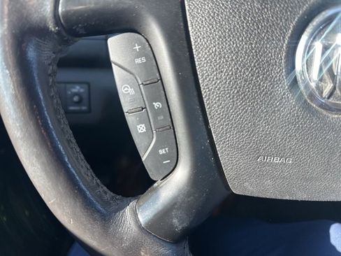 Used 2015 Buick Enclave Leather image 18