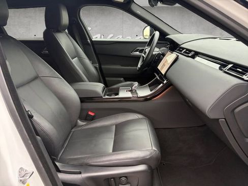 Used 2025 Land Rover Range Rover Velar Dynamic SE AWD/4WD image 24