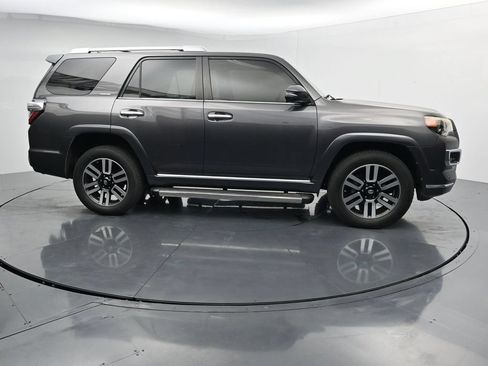 Used 2015 Toyota 4Runner Limited AWD/4WD image 9
