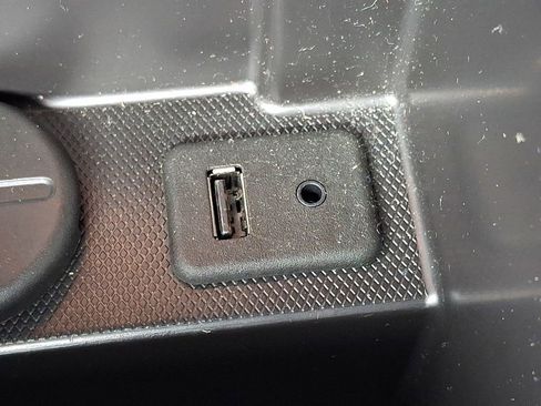 Used 2013 Buick LaCrosse Leather w/ Entertainment Package image 25