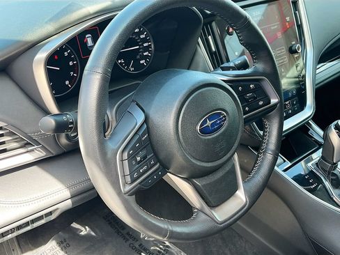 Used 2025 Subaru Outback Limited XT AWD/4WD image 11