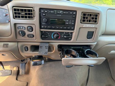 Used 2004 Ford F250 Lariat AWD/4WD image 26