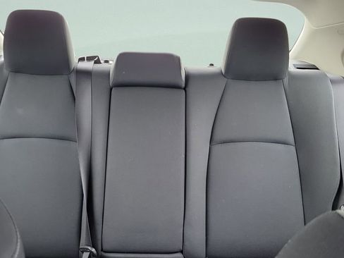 Used 2022 Toyota Corolla LE image 13