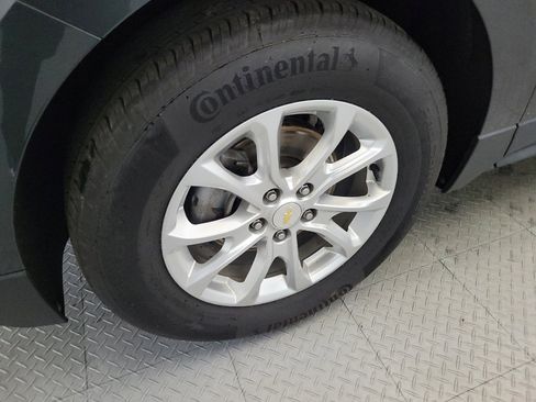 Used 2020 Chevrolet Equinox LS w/ LPO, Cargo Package FWD image 31