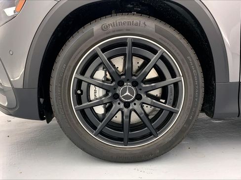 Certified 2025 Mercedes-Benz GLB 35 AMG 4MATIC image 10
