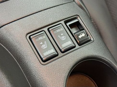 Used 2024 Nissan Z Performance w/ Floor Mat Package RWD image 19