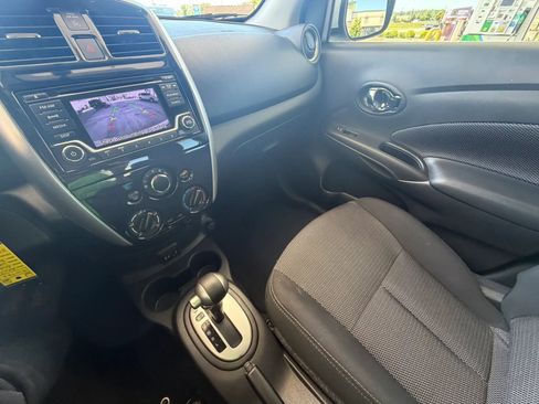Used 2017 Nissan Versa SV w/ SV Special Edition Package FWD image 16