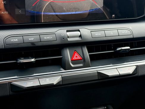 New 2025 Kia K4 GT-Line w/ GT-Line Sunroof Package image 23