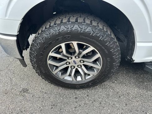 Used 2021 Ford F150 Lariat AWD/4WD image 9