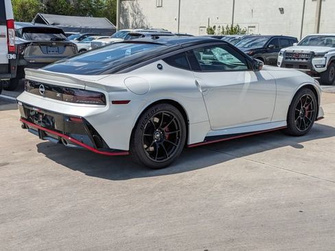 New 2026 Nissan Z NISMO w/ Floor Mat Package RWD image 6