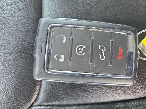 Used 2024 Jeep Grand Cherokee Limited AWD/4WD image 35