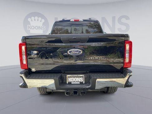 New 2026 Ford F250 XL w/ FX4 Off-Road Package image 5