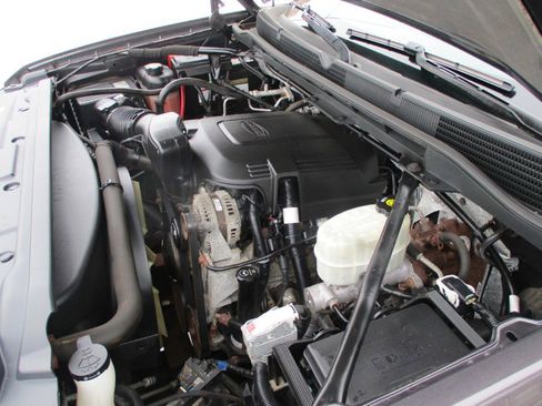 Used 2015 GMC Sierra 2500 Denali w/ Suspension Package, Off-Road image 29