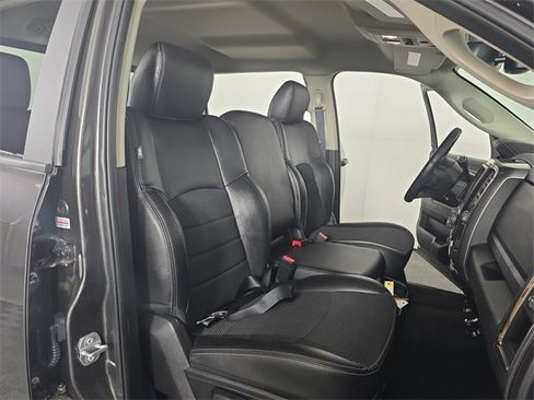 Used 2018 RAM 3500 Big Horn w/ Sport Appearance Group image 27