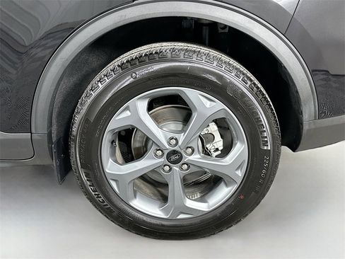 Used 2025 Ford Escape ST-Line image 27