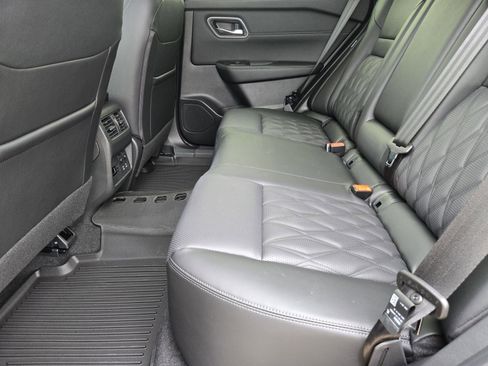 New 2026 Nissan Rogue Platinum image 26