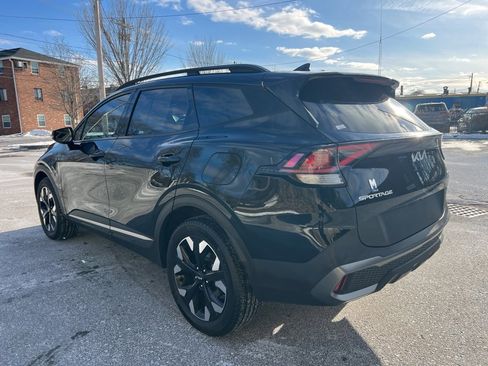 Certified 2023 Kia Sportage X-Line w/ X-Line Premium Package image 3