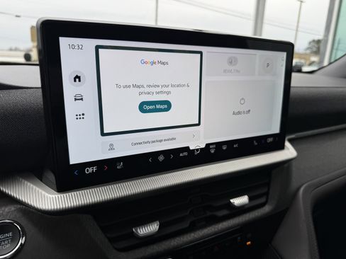 Used 2025 Ford Explorer Platinum image 15