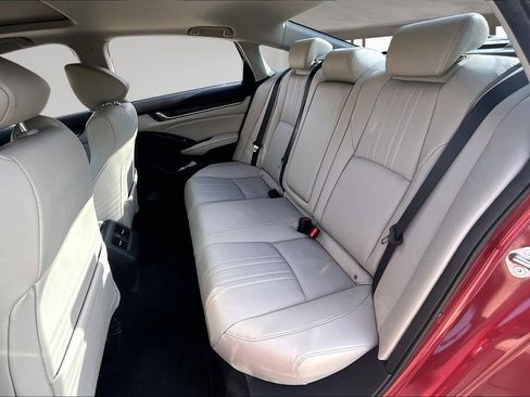 Used 2020 Honda Accord Touring image 22