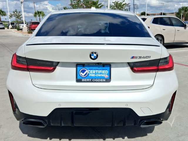 Used 2025 BMW M340i w/ Premium Package RWD image 6