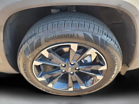 Used 2026 Chevrolet Equinox RS w/ Convenience Package III image 34