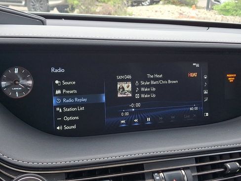 Used 2018 Lexus LS 500 AWD w/ Interior Upgrade Package image 18