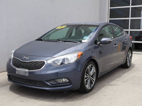 Used 2015 Kia Forte EX w/ UVO Package W/17" Alloys FWD image 1