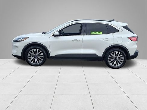 Certified 2020 Ford Escape Titanium image 7