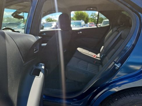 Used 2020 Chevrolet Equinox LT FWD image 9