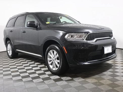 Used 2023 Dodge Durango SXT Launch Edition AWD/4WD image 9