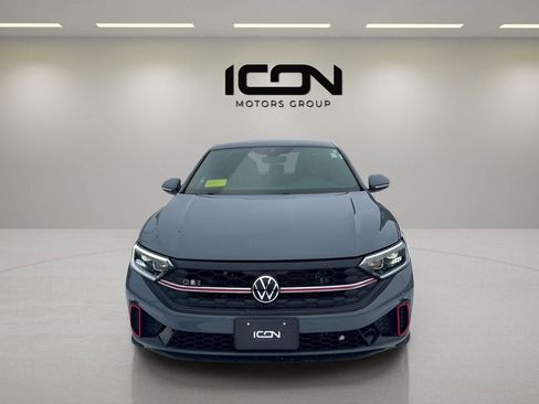 Used 2023 Volkswagen Jetta GLI Autobahn image 8