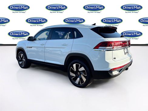 Used 2025 Volkswagen Atlas Cross Sport SE image 5
