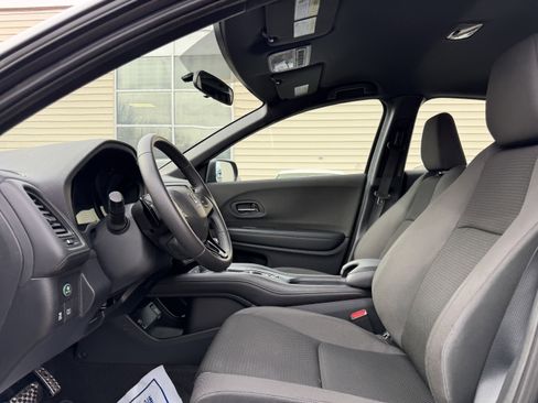 Used 2019 Honda HR-V Sport image 13