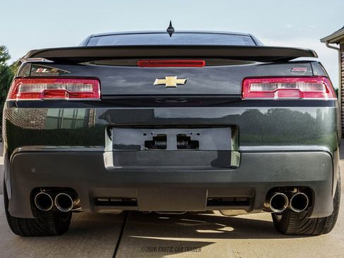 Used 2015 Chevrolet Camaro SS w/ SS Performance Package RWD image 7