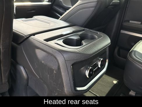 Used 2025 Ford Expedition Max Platinum AWD/4WD image 26