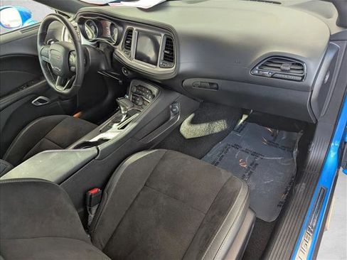 Used 2023 Dodge Challenger R/T w/ Plus Package image 22