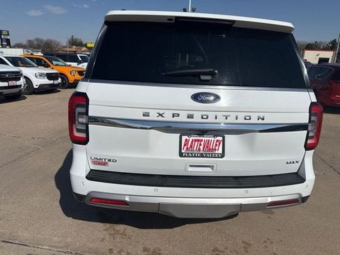 Used 2023 Ford Expedition Max Limited AWD/4WD image 6