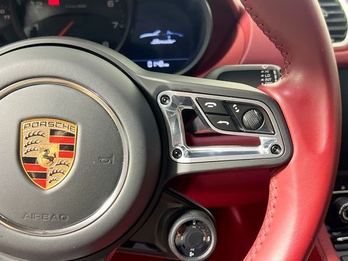 Used 2024 Porsche 718 Boxster RWD image 19
