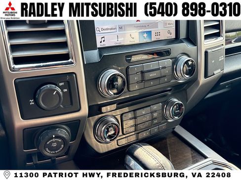 Used 2017 Ford F150 Platinum w/ Equipment Group 701A Luxury RWD image 10