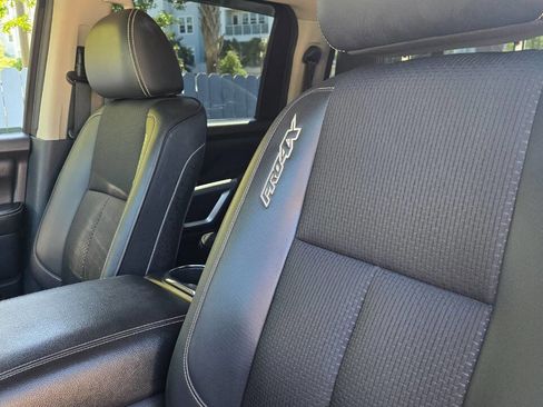 Used 2016 Nissan Titan PRO-4X image 11