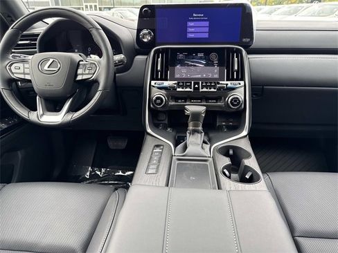 New 2025 Lexus LX 600 4WD w/ Luxury Package image 15