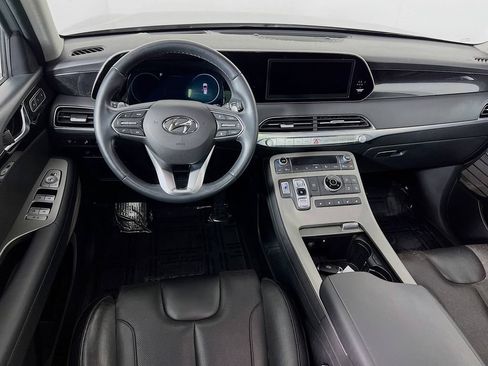 Certified 2022 Hyundai Palisade Limited w/ Winter Package AWD/4WD image 23