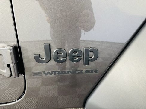 Used 2026 Jeep Wrangler Unlimited Sport AWD/4WD image 29