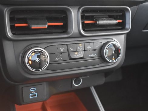 Certified 2024 Ford Maverick XLT w/ Equipment Group 300A Standard image 13